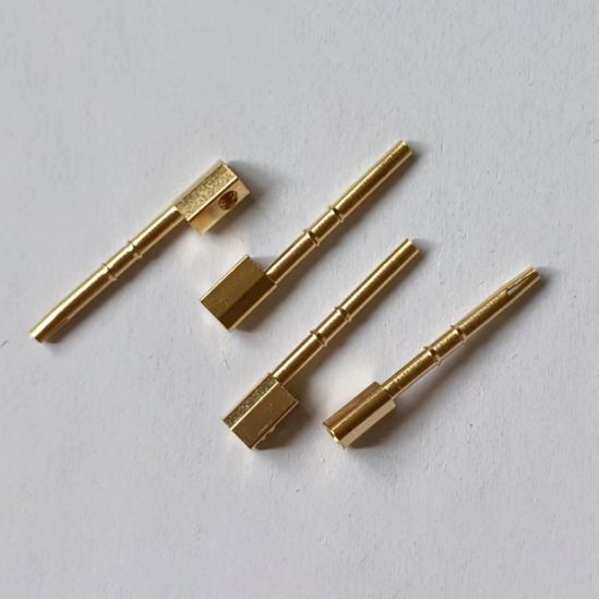 O que é um plug de aviação?